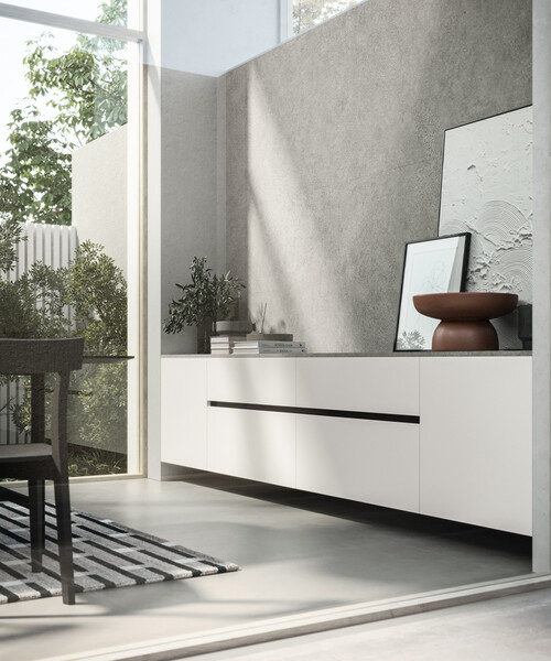 Mueble de salón a medida Cloe de Arredo3 en acabado blanco